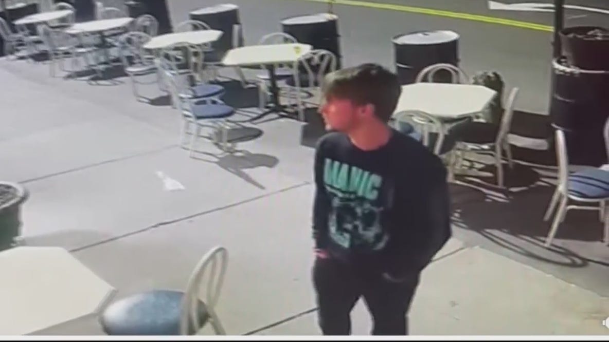 Suspect throws chair through Detroit café window